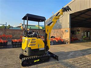 New Revaro T-Rex mini excavators for sale at Mad Farmer SA
