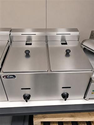 COMMERCIAL DEEP FRYERS AVAILABLE