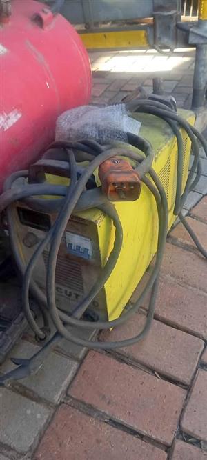 Plasma cutter thermadyne cut 70  3phase