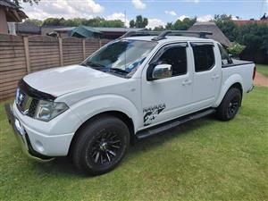 2011 Nissan Navara 2.5 Dci SE 4x2 manual