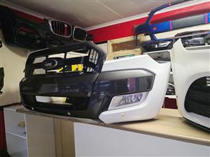 2018 (WILDTRACK) T7 FRONT BUMPER WITH MAIN GRILL AND FOGLIGHTS