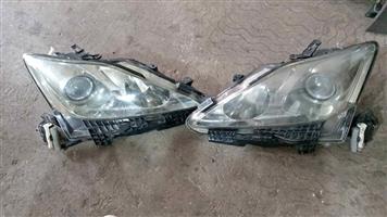 LEXUS IS HEADLIGHTS