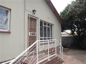 Garden Cottage Rental Monthly in Claremont