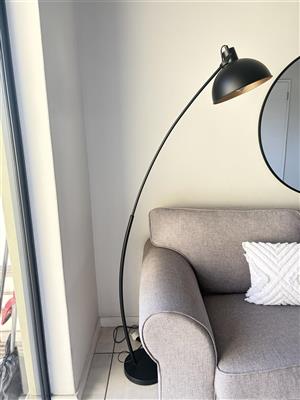 Floor lamp