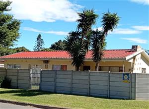 House For Sale in Loerie Park