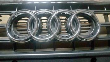 Audi A4 b grill badge