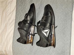 Weightlifters shoes size 11 Reebok