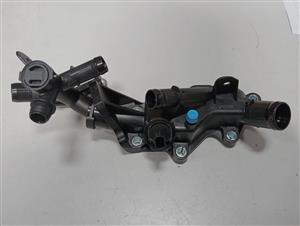 Quality Cooling System Parts Renault Clio 4 H4B Thermostat Housing For Sale