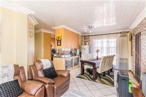 2 Bedroom semi Renovated Top Floor Apartment for Sale