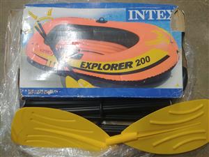 Intex Explorer 200 blow-up boat incl Paddles