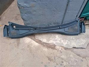 MG MG ZS Front Wiper Cowl Trim  Petrol 2022 31233555