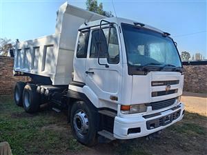 UD440 TIPPER TRUCK