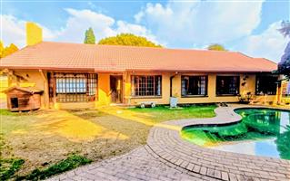 House For Sale in Highway Gardens