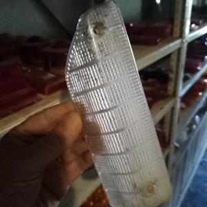 Hi Lux / Stout, front lens