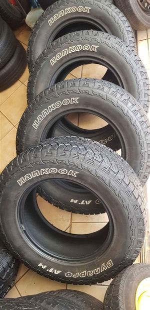 4x 265 65R17 clean Hancook tyres threads about 80%available now 