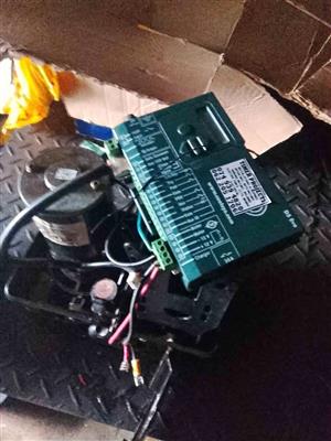 Gate motor D5