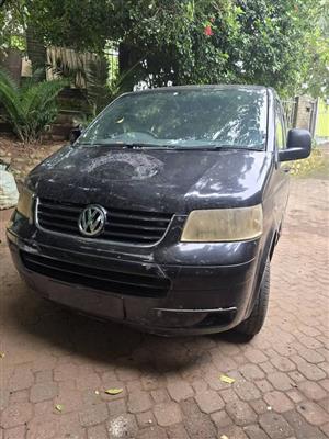 Vw Kombi T5 CARAVELLE stripping for spares