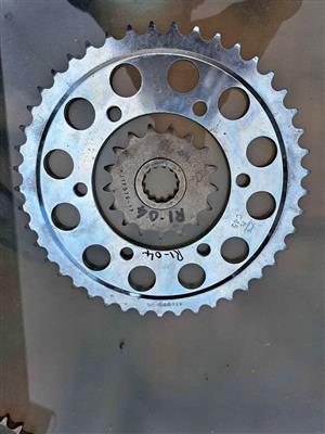 2004 Yamaha  front and rear sprocket set.