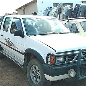 Nissan Hardbody SE Double Cab Stripping for spare