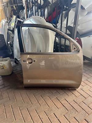 Toyota Hilux Fortuner D4D Right Front Door