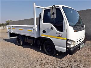 2012 Isuzu 150 Freighter Turbo drop side truck