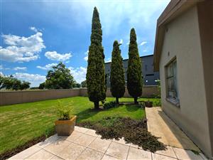 House For Sale in Kinross