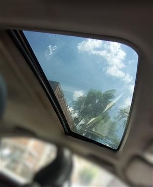 VOLVO S60 SUNROOF