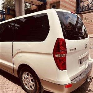 2012 Hyundai H-1 Starex Minibus