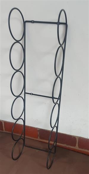 Wall Mounted 6 Bottle Wine Rack 