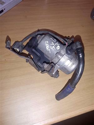 VOLVO S40 T5 2005 VACUUM PUMP AVAILABLE FOR SALE (DELIVERY COUNTRY WIDE)
