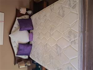 Luxury Foam Standard Queen size queen-size base & mattress set