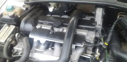 VOLVO S40 T5 2.5 ENGINE (HEAD, BLOCK AND SUMP) FOR SALE! DELIVERY COUNTRYWIDE
