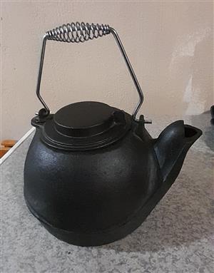 5L Cast iron kettle for sale 