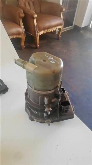 Volvo S60 electric steering pump