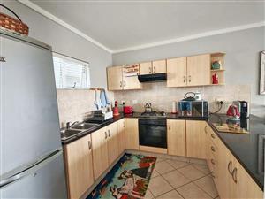 3 Bedroom Apartment For Sale in Reebok, Western Cape