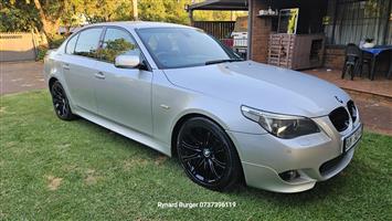 2005 BMW 525i M-SPORT (E60) M/T