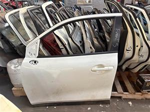 Suzuki fronx left front door