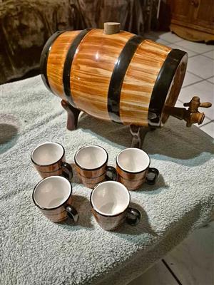 Ceramic liquor barrel with matching shot glasses