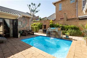 Designed for Living, Built for Entertaining – Immaculate Double Storey Home