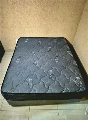 Queen bed