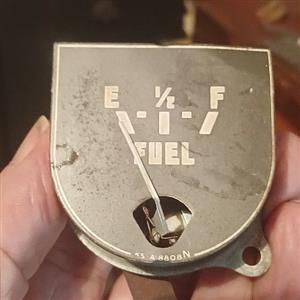 Fuel gauge, old car