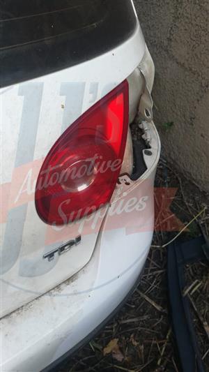 Golf 5TDI right hand side inner tail light for sale 