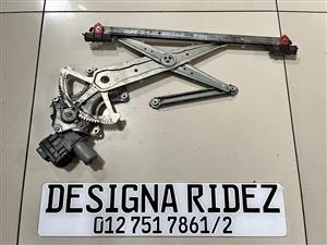 LEXUS NX200T REAR RIGHT WINDOW REGULATOR (MECHANISM) AVAILABLE.