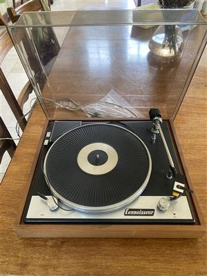 Connoisseur BD2 turntable to play vinyl records