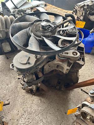 Land rover Discovery 3 3.0 v6 Engine stripping for parts Call or whtsapp 