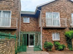 Townhouse For Sale in Pretoria North