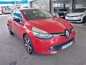 2015 RENAULT CLIO 900T 87 000KM MANUAL PETROL 