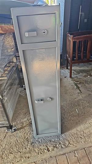 Safe for 6 double door fully refurbished