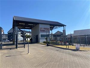 Apartment For Sale in Glen Austin A H