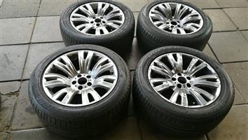 Set of original BMW 19inch X3 & X5 mags with tyres for sell
